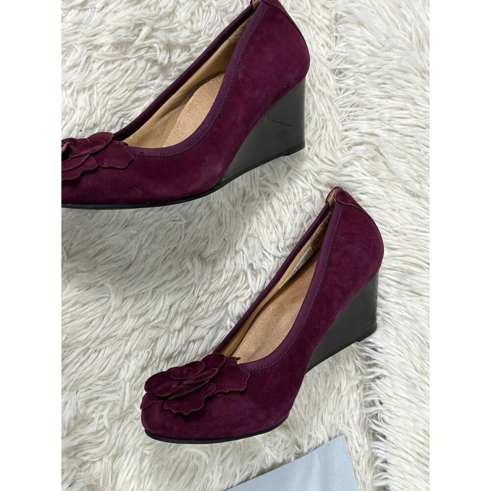 Vionic Burgundy Floral Suede Flats - Picture 3 of 8